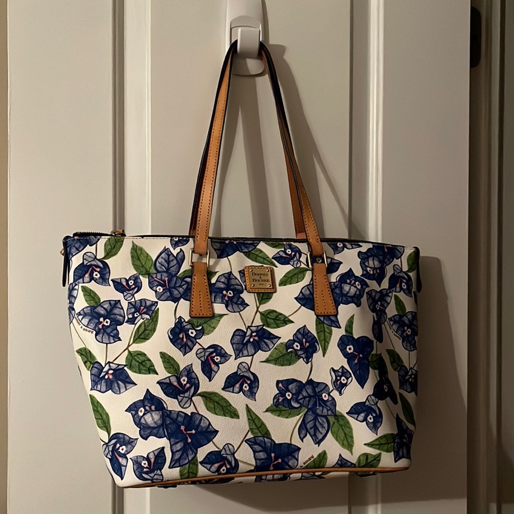Dooney & Bourke handbag tote